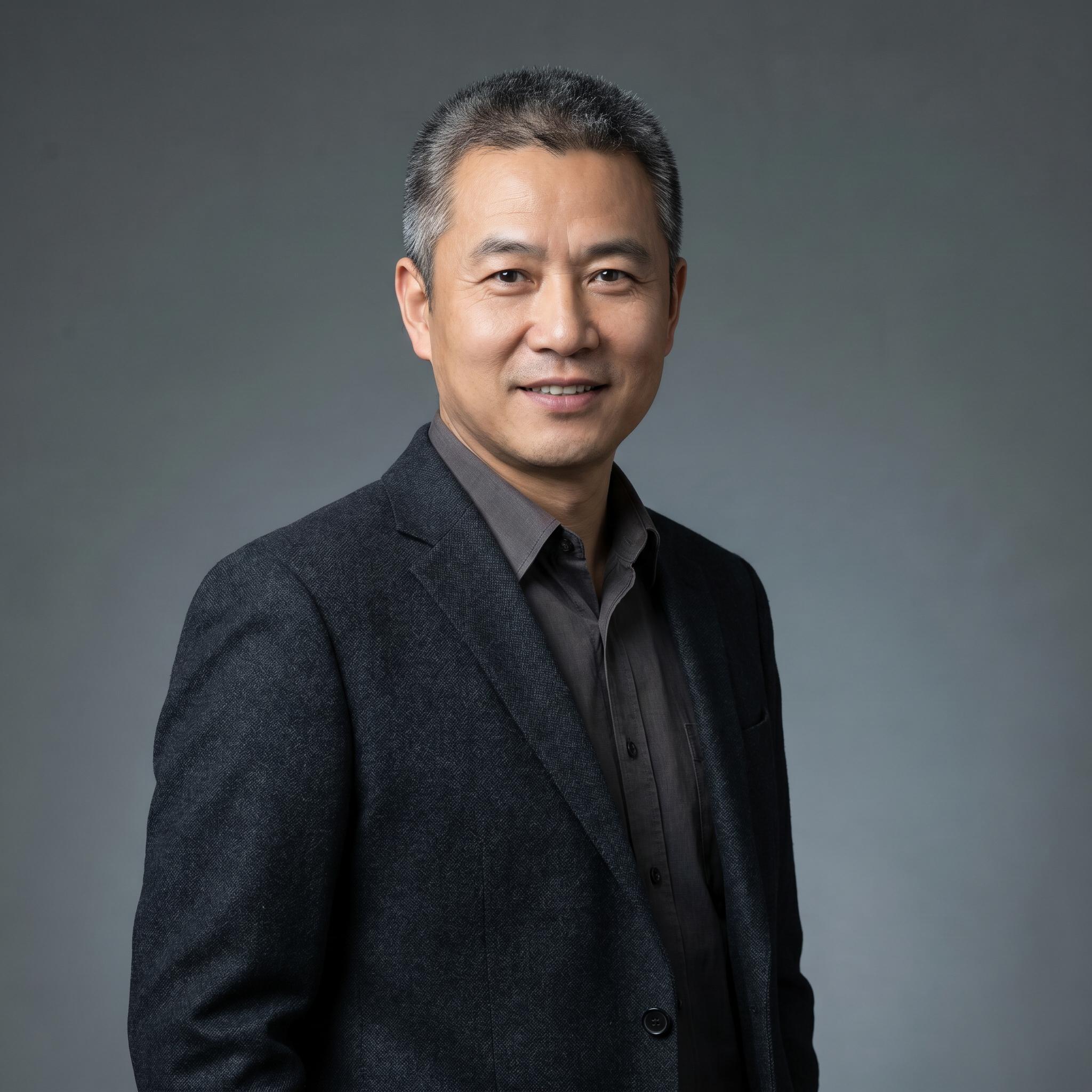人瘦奶大导演陈明远